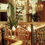 卡尔·诺斯酒店 3*