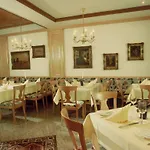 Karl Noss Otel