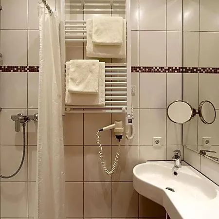 Karl Noss Hotel