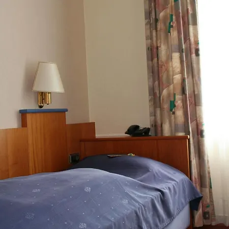 Karl Noss Hotel